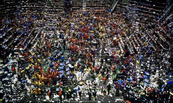 andreas-gursky-chicago-board-of-trade-ii-1343753940_b